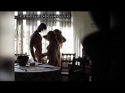 ❤️ Szexbarátok meghívnak egy óriásembert és egy édeshármast vele ❤️ Porno at hu.tukifporno.ru
